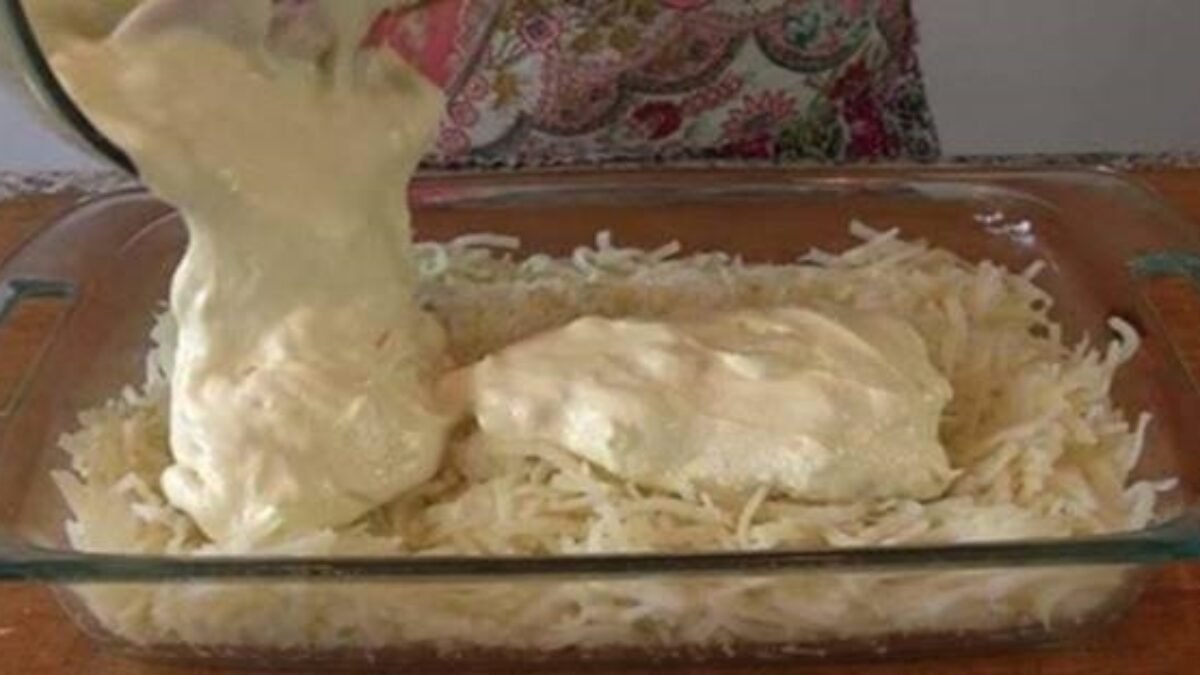 Skvelá, zemiaková dobrota s kuracím mäskom: Jednoduchá a veľmi rýchla večera pre celú rodinu!