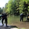 Potápači z Diving clubu Zemplínska Šírava opäť pomáhajú čistiť Turzov