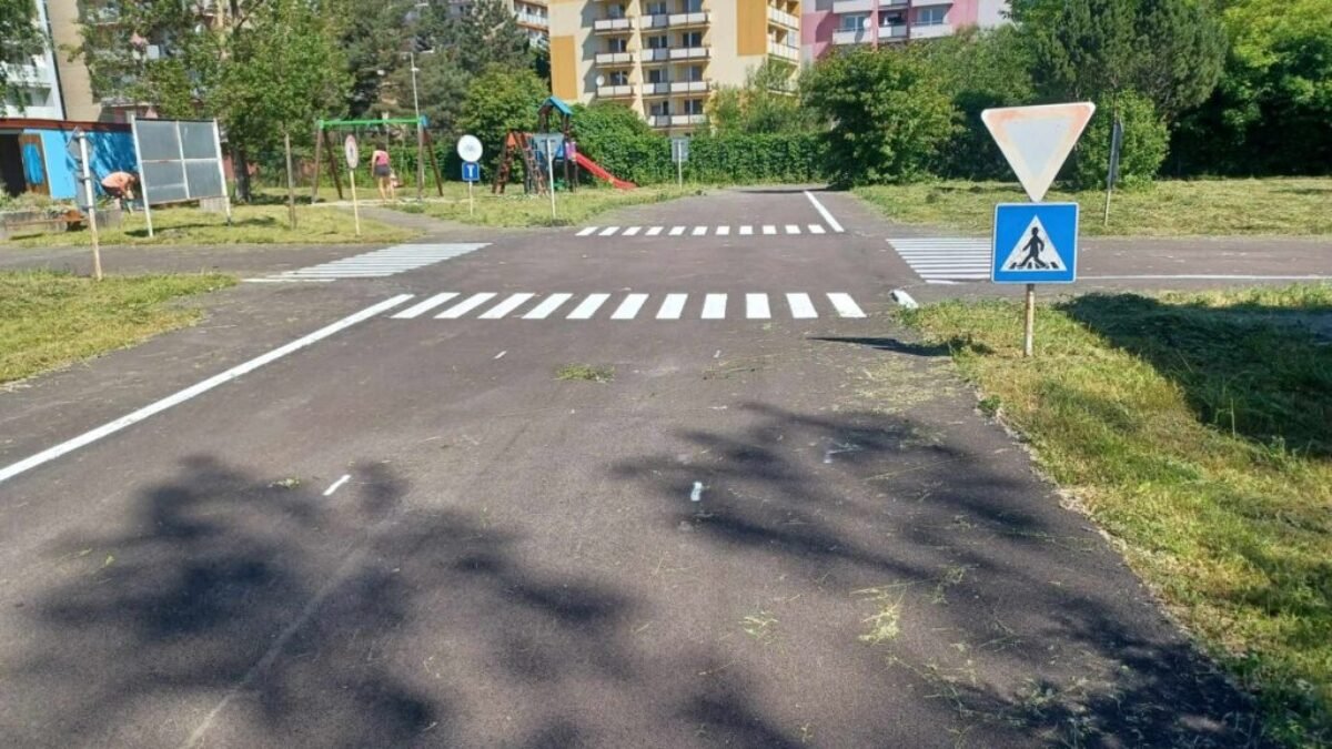 Rekonštrukcia Detského dopravného ihriska v Hnúšti
