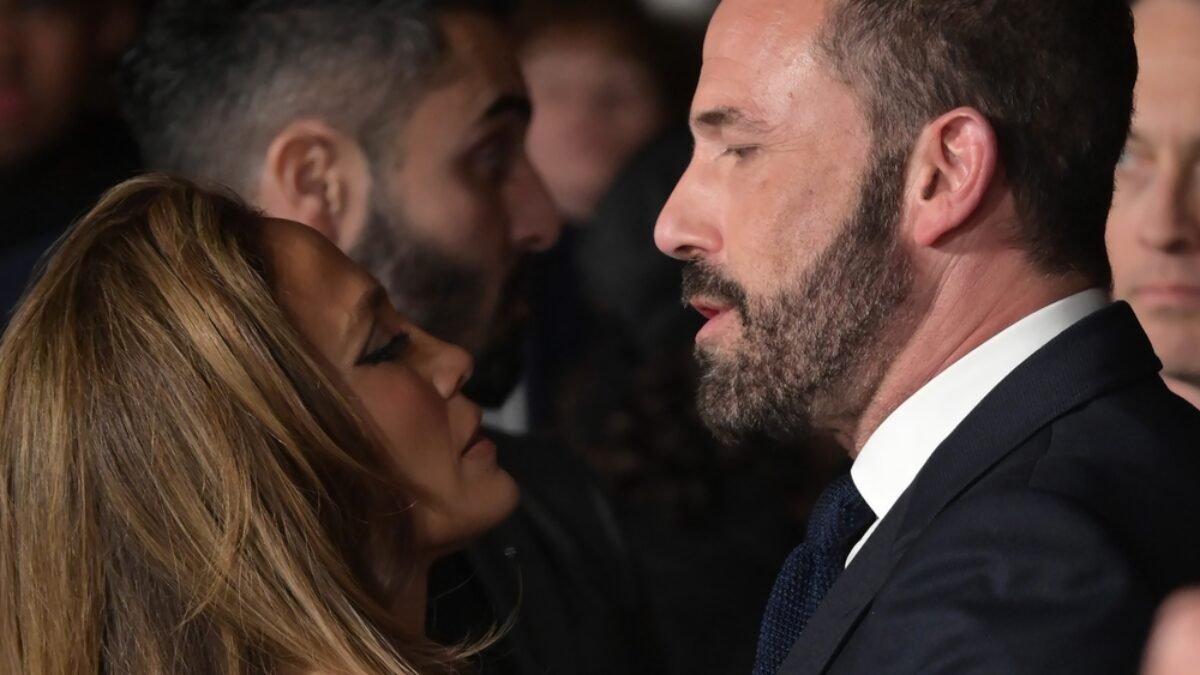 Jennifer Lopez a Ben Affleck sa prvýkrát po viac ako mesiaci objavili SPOLU! (FOTO)