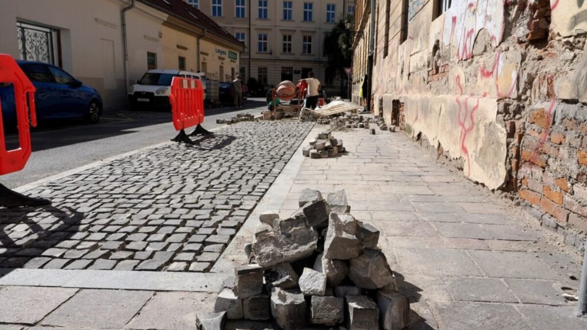 Košice vyčlenili na tohtoročnú opravu dlažby v centre 400 000 eur