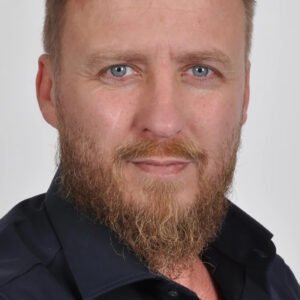 Splnomocnenec vlády Slovenskej republiky pre preverenie procesov riadenia a mana...