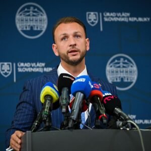 Mimoriadny brífing Prezídia PZ + minister M. Š. Eštok