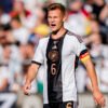 Kimmich chce rokovať s mníchovským Bayernom o novej zmluve, jeho budúcnosť je na...