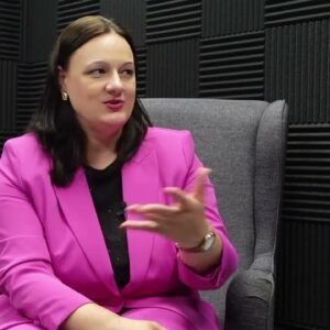 K. R. Neveďalová: Právo veta si nepustíme