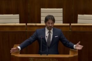 R. KALIŇÁK: MODERÁTOR MARKÍZY LEN ŽNE PLODY VLASTNEJ PRÁCE