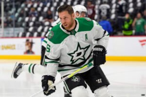 Joe Pavelski, šiesty najproduktívnejší Američan v histórii profiligy, sa rozhodo...