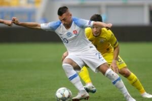 Slovan Bratislava získal výraznú posilu od útoku, na dva roky sa klubu upísal Ró...