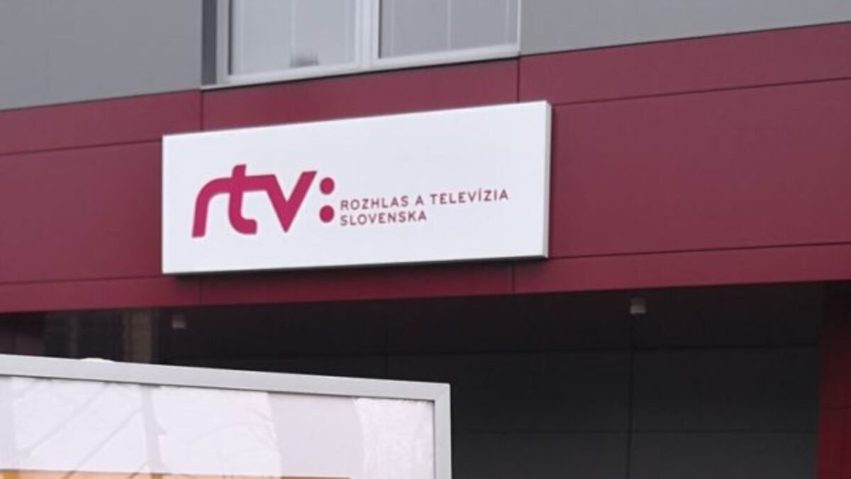 RTVS opúšťa známy moderátor a bývalý šéf spravodajstva Miro Frindt, vo verejnoprávnej televízii končí po 25 rokoch