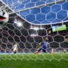 Na viacerých nemeckých štadiónoch počas ME vo futbale sa v hľadisku objavili rus...