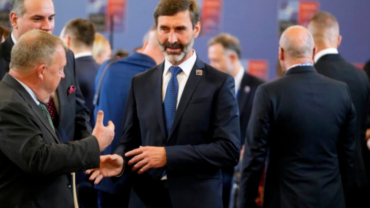 Blanár zdôraznil potrebu mierových rokovaní so všetkými partnermi, samit vytvoril platformu pre dialóg