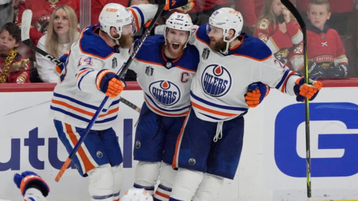Štyri body McDavida sú záruka víťazstva, Edmonton stále žije v boji o Stanleyho pohár (video)