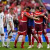 Maďari majú v tíme na ME vo futbale útočníka s postavou ragbistu, fanúšikovia ho...