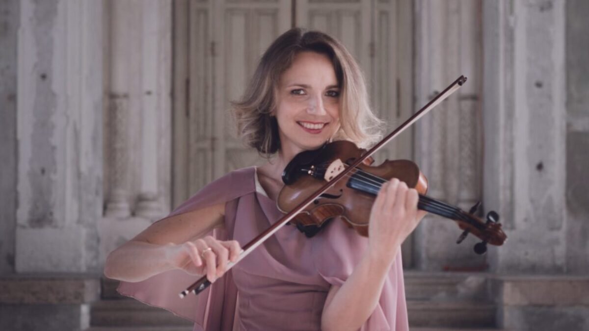 Nitra : ŠTVRTÝ KONCERT MUSICA SACRA

 Vo štvrtok 27. júna v rámci 33. Medzinárodného festivalu sakrálnej hudby Musica Sacra vystúpi MIRIAM KAISER & TRIO v zložení: …