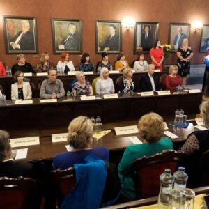 Košice: DO DÔCHODKU ODCHÁDZAJÚ LEGENDY KOŠICKÉHO ŠKOLSTVA, KTORÉ FORMOVALI GENER...