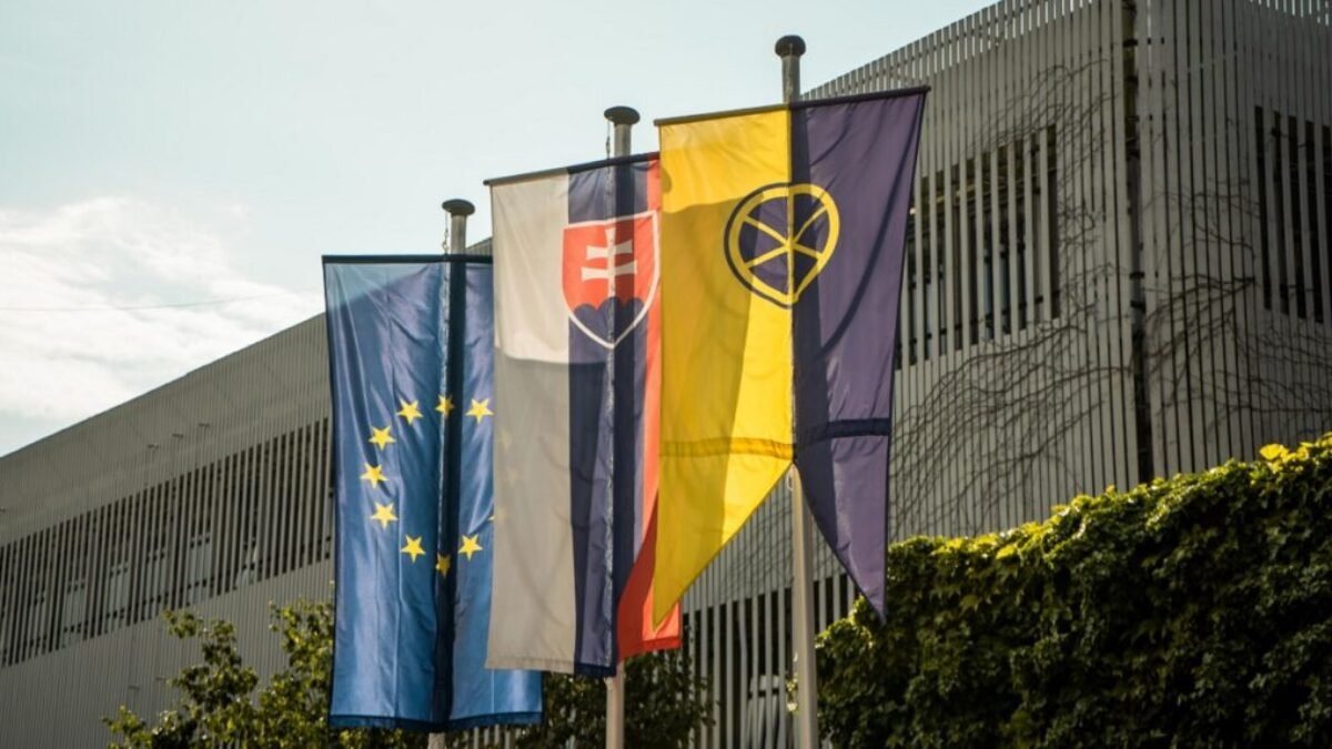 Trnava : MESTSKÝ ÚRAD BUDE Z TECHNICKÝCH PRÍČIN JEDEN A POL DŇA ZATVORENÝ 

Vážení občania, mestský úrad na Trhovej 3 bude vo štvrtok 20. júna od 12.00 h a v piatok …