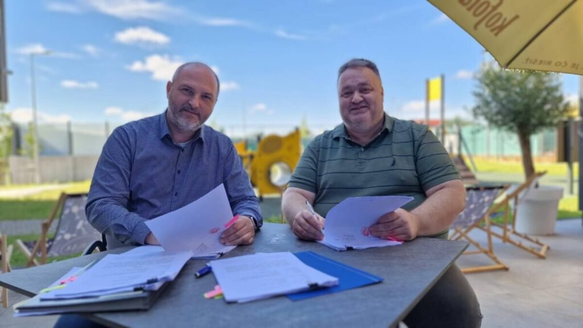 Košice: KOŠICE ROZŠIRUJÚ MOŽNOSTI SOCIÁLNEHO BÝVANIA PRE ĎALŠÍCH ŠESŤ RODÍN 

Šesť malometrážnych hybridných bytov vo vlastníctve mesta poslúži šľachetnému účelu. S…