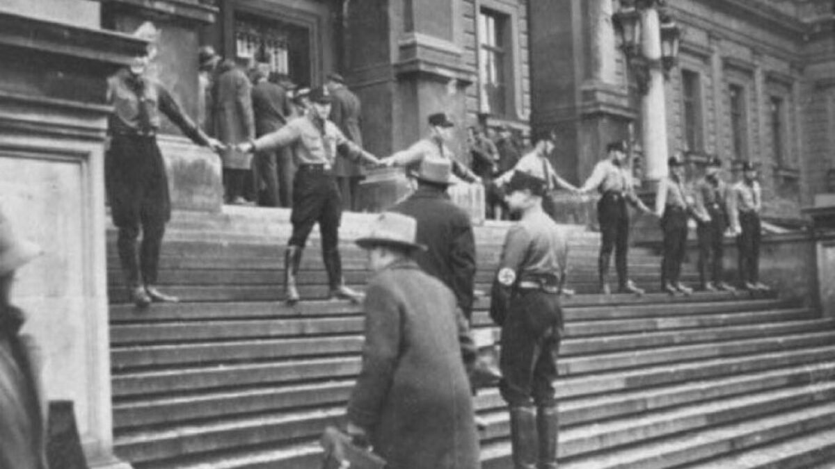 Kniha Ericha Kästnera: Modrá kniha – Tajný vojnový denník, 1941 – 1945