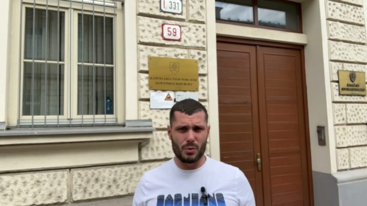 R. GLÜCK: OPOZÍCIA A MÉDIÁ, KOĽKO NÁLEZOV ÚSTAVNÉHO SÚDU EŠTE POTREBUJETE, ABY STE PRESTALI KLAMAŤ?