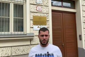 R. GLÜCK: OPOZÍCIA A MÉDIÁ, KOĽKO NÁLEZOV ÚSTAVNÉHO SÚDU EŠTE POTREBUJETE, ABY S...