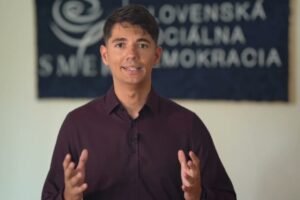 E. Kaliňák: Ako to bolo, je a bude s (ne)podporou pre Ursulu von den Leyenovú 🙅🏻...