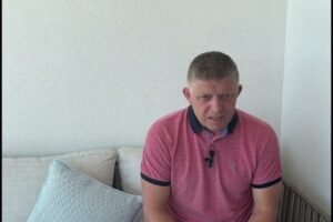 R. FICO: O DÚHOVÝCH POCHODOCH MÉDIÁ PÍŠU LITÁNIE. NO O VÝROČÍ DEKLARÁCIE ZVRCHOV...