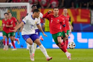 Francúzi na ME vo futbale prelomili kliatbu penaltových rozstrelov a ukončili re...