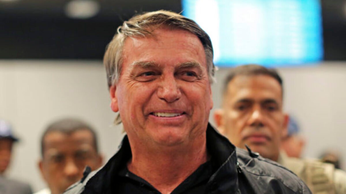 Bývalý brazílsky prezident Bolsonaro je obvinený z defraudácie šperkov v hodnote 6,8 milióna realov