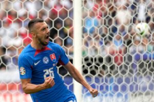 Schranz patrí medzi elitu na ME vo futbale, získal prestížnu Zlatú kopačku za na...