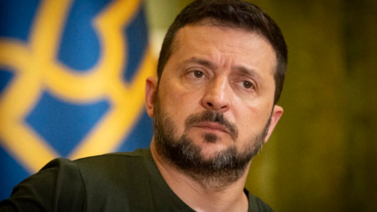 Ukrajina nebude robiť územné ústupky Rusku bez ohľadu na výsledky volieb v USA, vyhlásil Zelenskyj