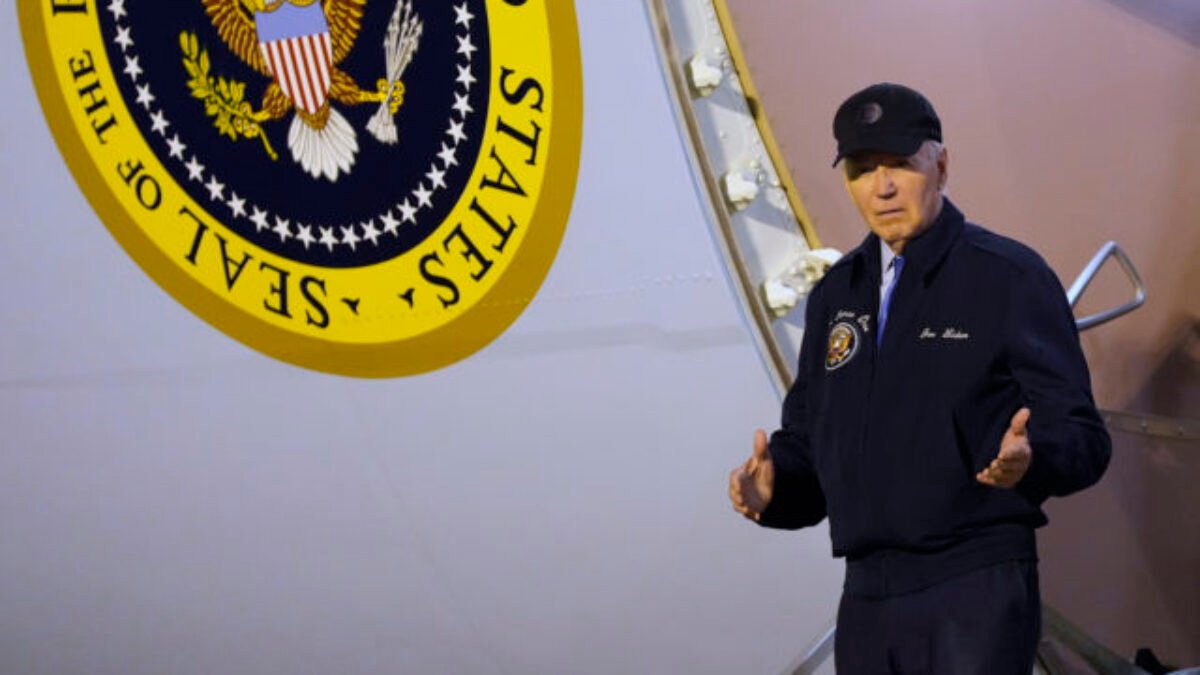 Biden mal pozitívny test na COVID-19, pociťuje mierne príznaky