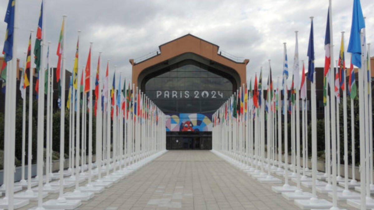 Do olympijskej dediny v Paríži prichádzajú prví športovci, po hrách sa premení na obytnú štvrť