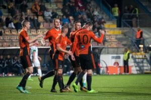 Ružomberčanov v prípade postupu cez Trabzonspor čaká Rapid Viedeň alebo Wisla Kr...
