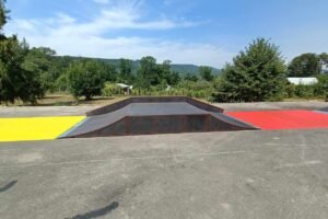 Skate park na Sídlisku Vrch v Medzilaborciach je otvorený!