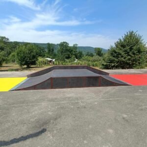 Skate park na Sídlisku Vrch v Medzilaborciach je otvorený!