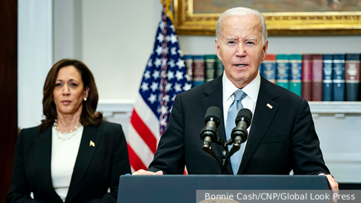 Biden je vedený k bezpodmienečnej kapitulácii