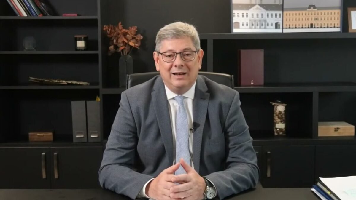 B. SUSKO: OPOZÍCIA TRPÍ SCHIZOFRÉNIOU, NAVRHUJE MOJE ODVOLANIE ZA NIEČO, ČO V MINULOSTI SAMA ROBILA