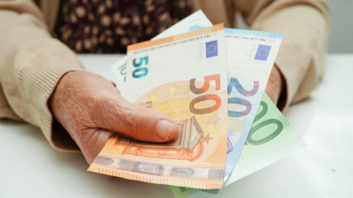 Seniorka z Popradu prišla podvodom o tisíce eur i zlaté šperky