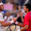 Grék Tsitsipas vyjadril po súboji s Djokovičom sklamanie, niektoré momenty mohol...
