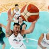 Nikola Jokič je istota basketbalového mužstva. Spoluhráči Micič a Bogdanovič ho ...