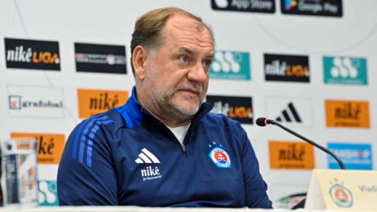Slovan má istú účasť Európsku ligu, no túži po Lige majstrov. Mali sme šťastie, že sme prežili úvod, hodnotí Weiss (video)