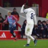 Hráč Tottenhamu sa natočil, ako vdychuje rajský plyn, klub ho suspendoval a trén...
