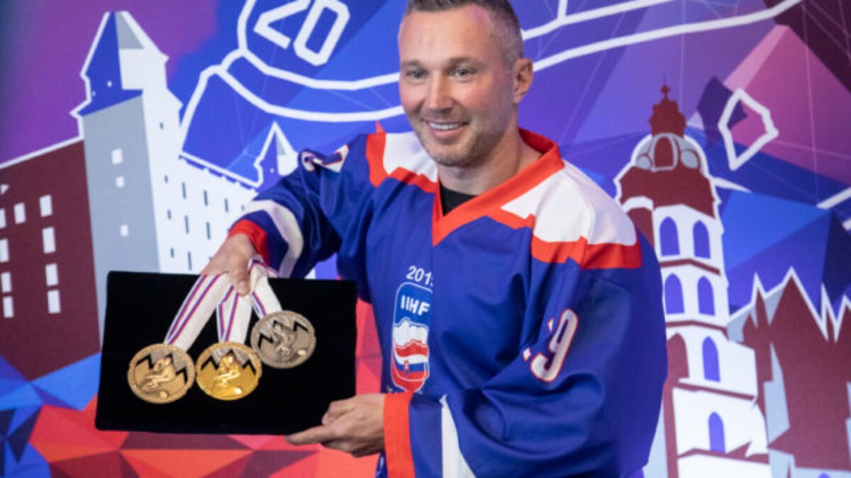 Sieň slávy slovenského hokeja sa rozrastie. Pribudne do nej elitný obranca Ľubomír Višňovský