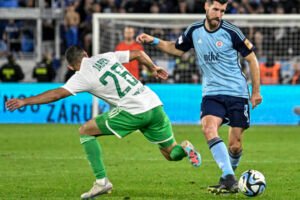 Slovan čaká v Dánsku kvalitný súper. Máme šancu priblížiť sa k snu, hovorí Bajri...