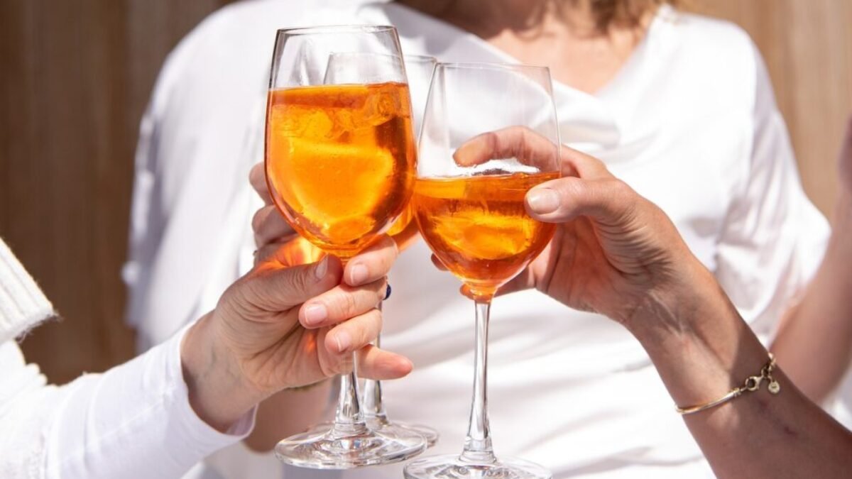 Lekár mesiac nepil alkohol. Hovorí o piatich významných zmenách