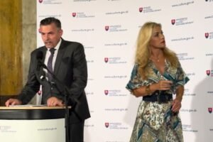 Tlačové vyhlásenie ministerky kultúry k dotáciám Nadácie Milana Šimečku z Fondu ...