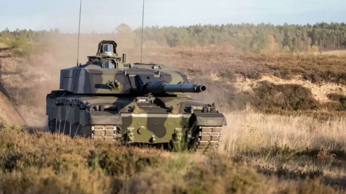 Video: ruské letectvo ničí ukrajinskú vojenskú techniku, v Kurskej oblasti hovoria o zničení britského tanku Challenger 2