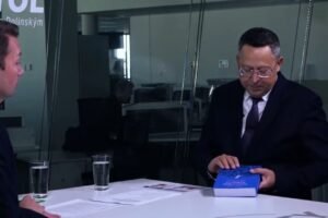 ÓDOR ODPORÚČA VO SVOJEJ KNIHE ZRUŠIŤ ZNÍŽENÚ DPH NIELEN NA KNIHY, ALE AJ NA VŠET...
