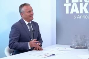 30 MIL. EUR NA DOHODÁROV ZA MATOVIČA – ĎALŠIA KATASTROFA PRE VEREJNÉ FINAN...