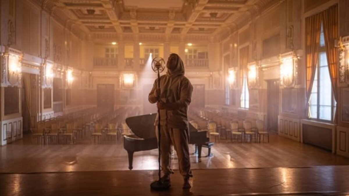 Lukáš Adamec natočil videoklip k piesni Rád by som na jeden záber